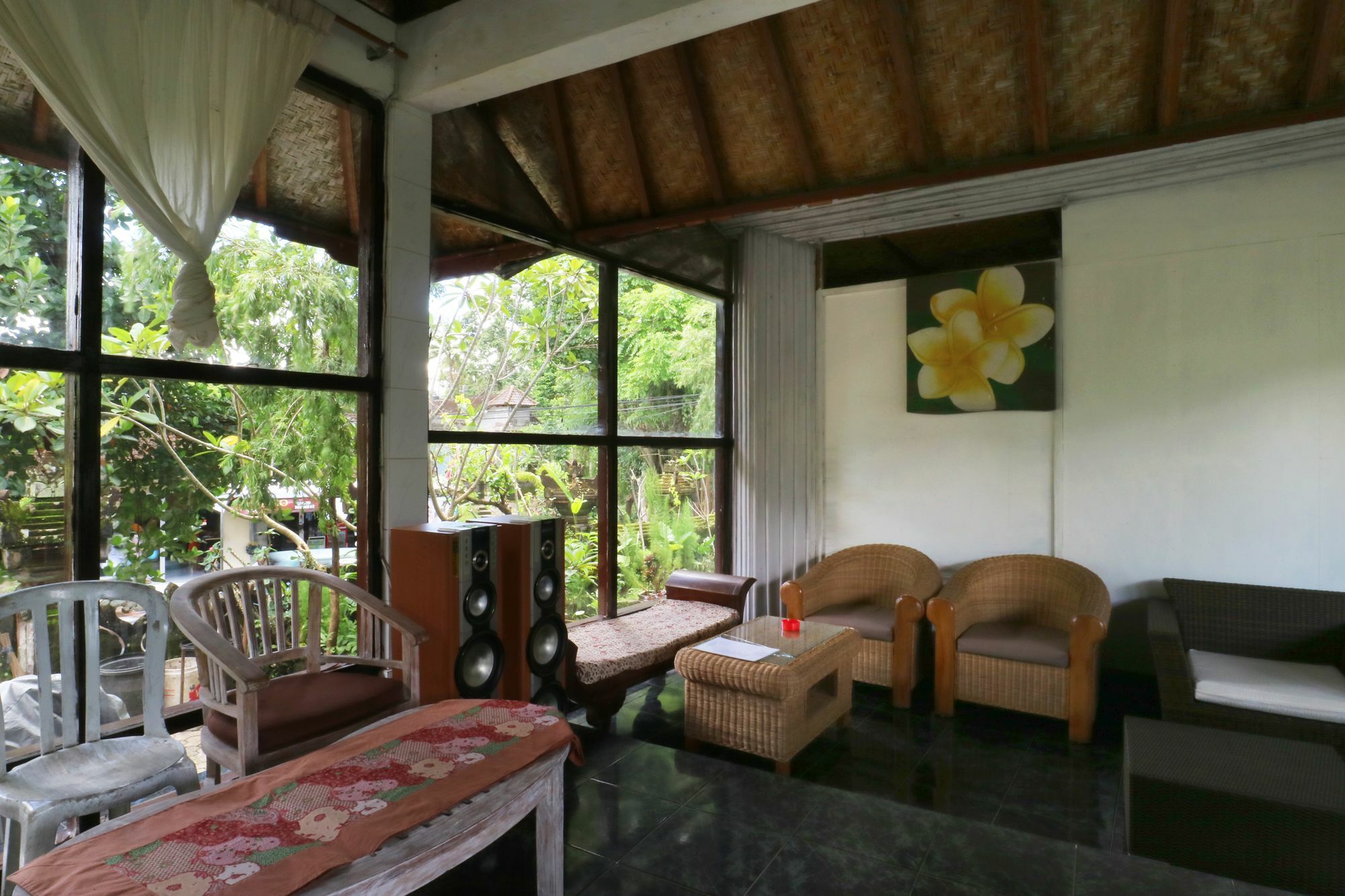 Ubud Kartini Hostel Exterior foto